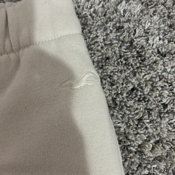 Hollister Cream Adjustable Rise Fleece Dad Joggers Size S - Picture 3 of 4